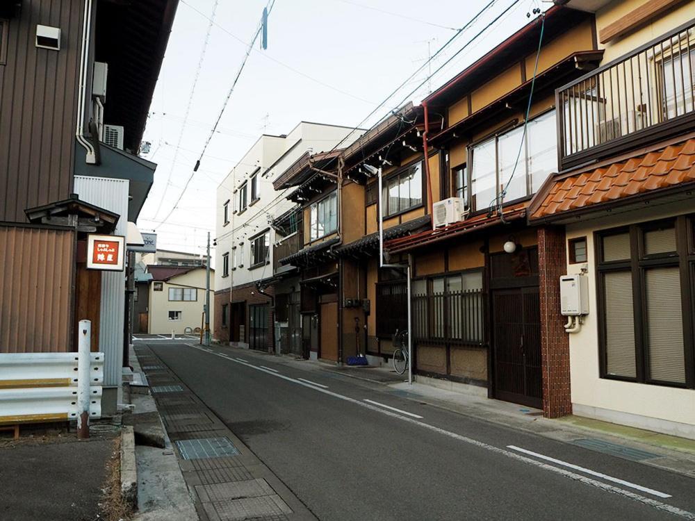 Ichii No Niwa 一棟貸切の古民家宿 櫟の庭 Takayama  Exteriör bild